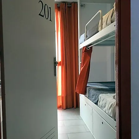Hostelscat *